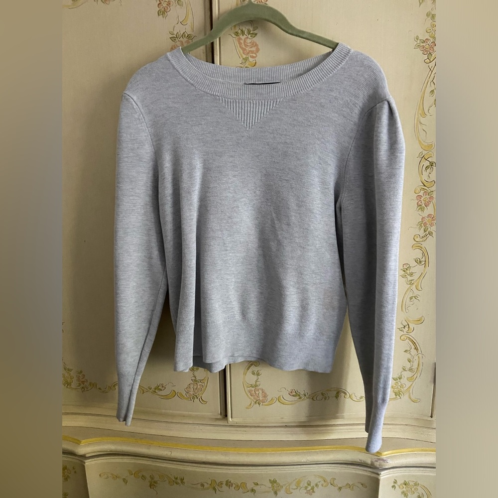 Banana Republic light grey pullover.
